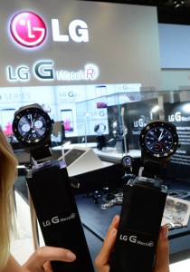 LG_IFA 2014_G Watch R_náhled