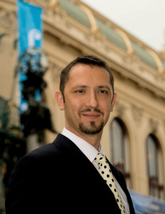 milan deutsch portrait official